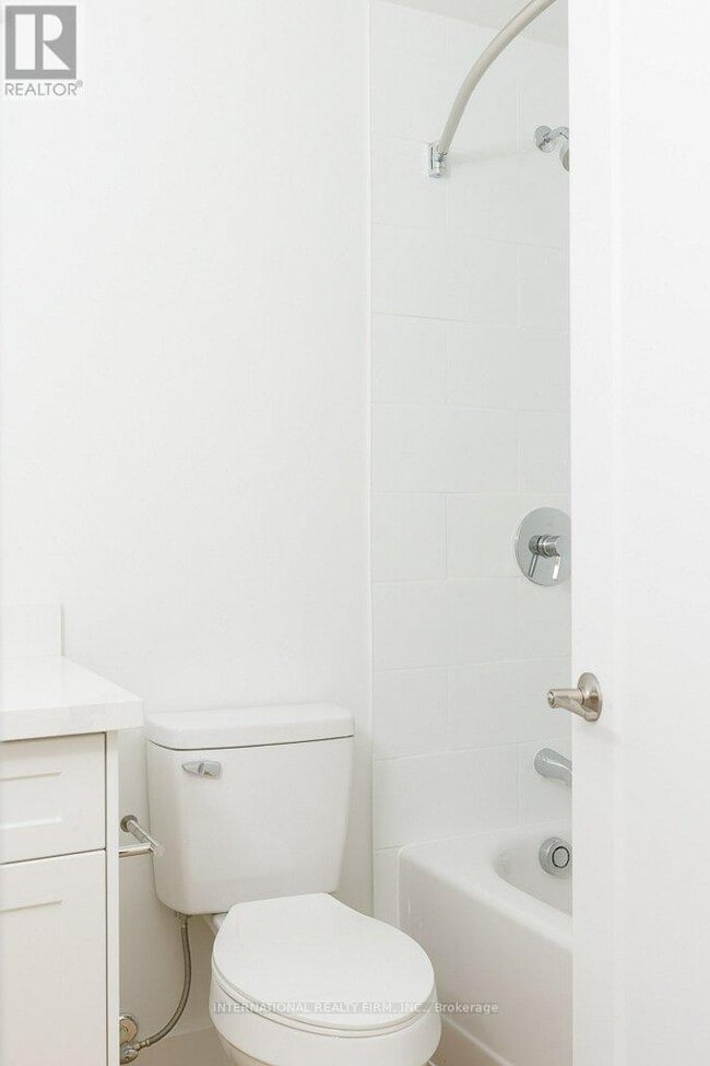 Building Photo - 93 High St