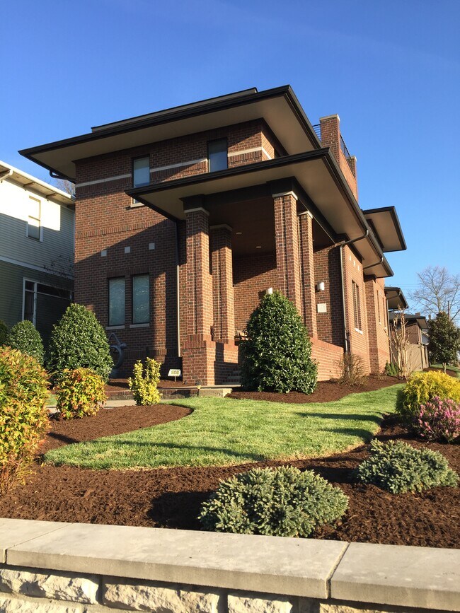 Foto del edificio - 800 Fatherland St