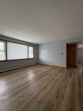 Building Photo - 4934 Harold Ave