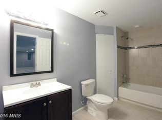 Full Bath - 503 Bonhill Dr