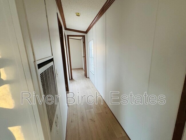 Foto del edificio - 12182 State Hwy 64