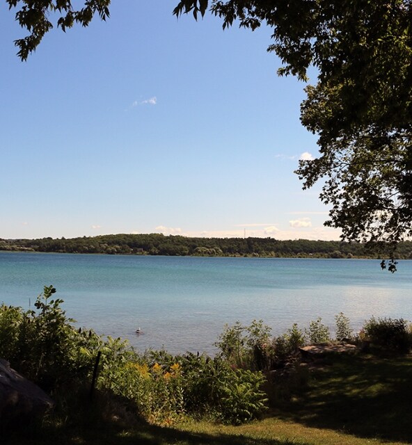Primary Photo - Huron Manor