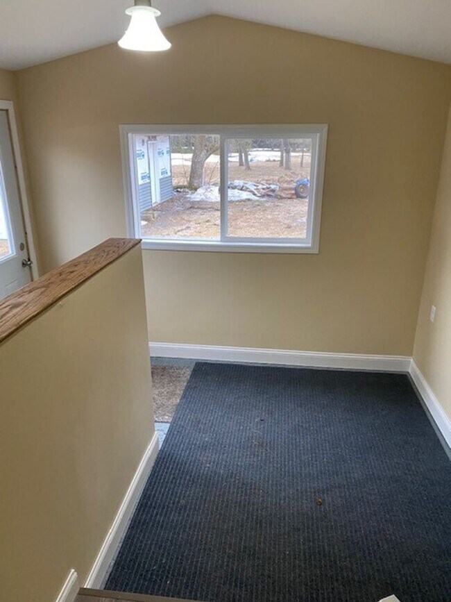 Foto del edificio - 3 Bedrooms, 2.5 Bathrooms Single Family Home in Staples, MN w/2+ car garage