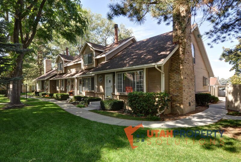 Foto principal - 687 E Countryside Ct