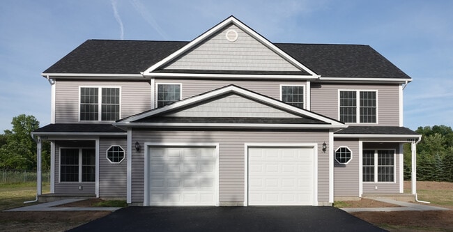 Building Photo - 1109 Ballston Lake Rd