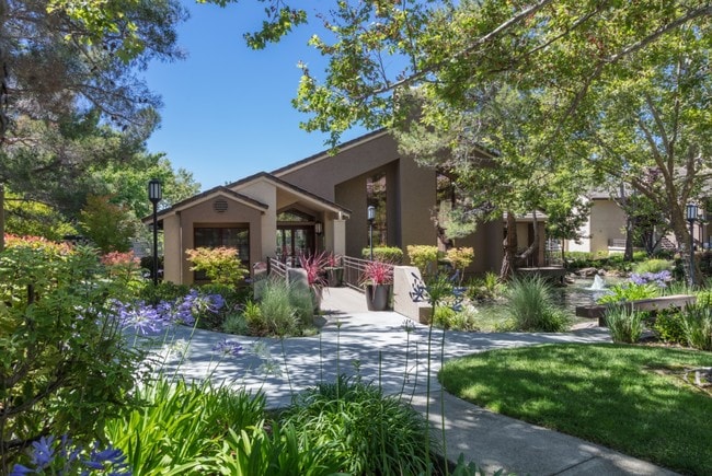 Canyon Woods apartments — community photo - Canyon Woods