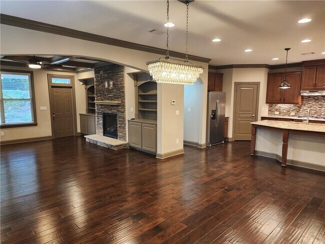 Foto del edificio - 5265 Cedar Glenn Ct