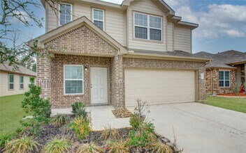 Building Photo - 2627 Hoffman Ln