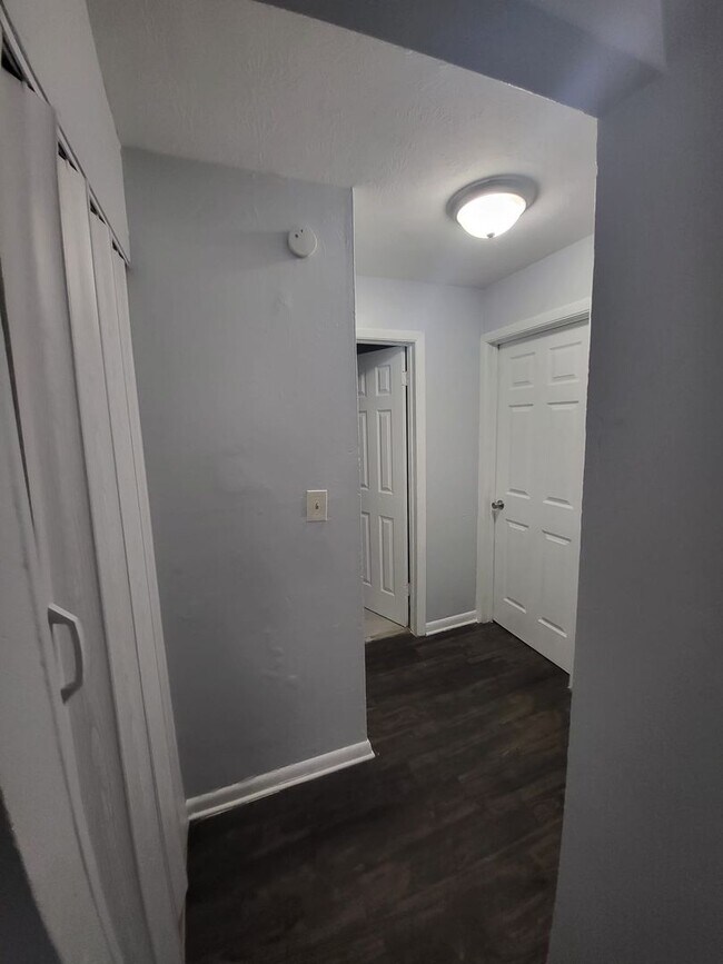 Foto del edificio - 1625 W 26th St