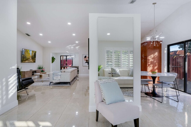 Foto del edificio - 14517 SW 98th Terrace