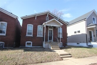 Building Photo - 4614 Cecil Pl