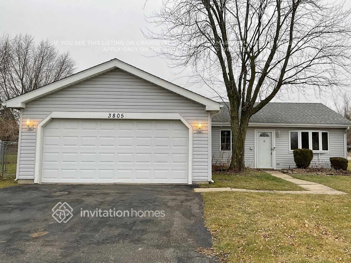 Primary Photo - 3805 Clipper Dr
