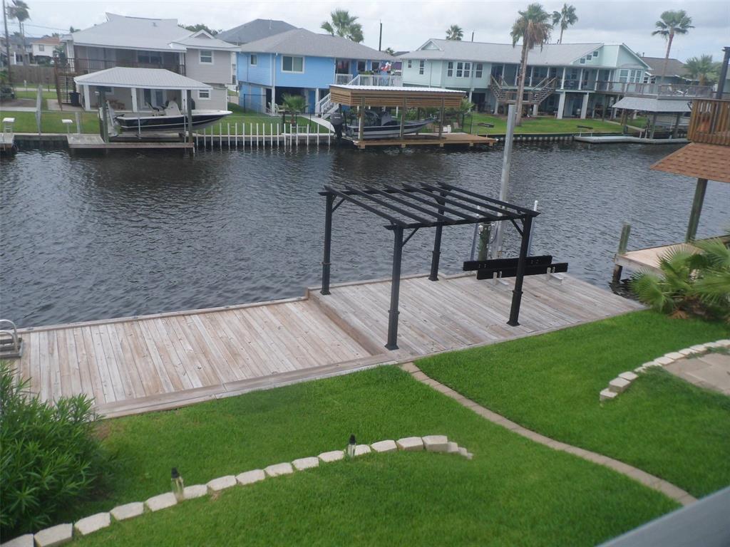 907 Bonita Dr, Hitchcock, TX 77563 House Rental in Hitchcock, TX