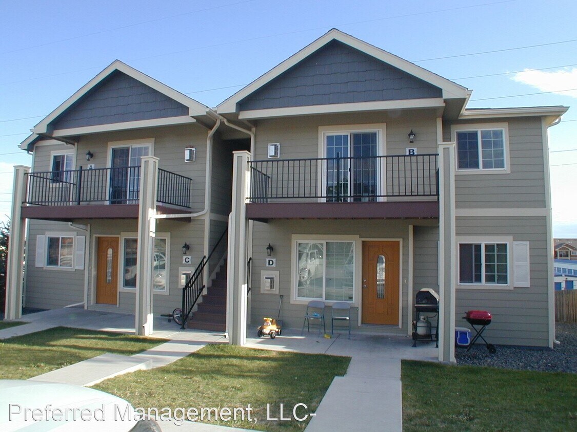 Primary Photo - 110 Montalto Dr