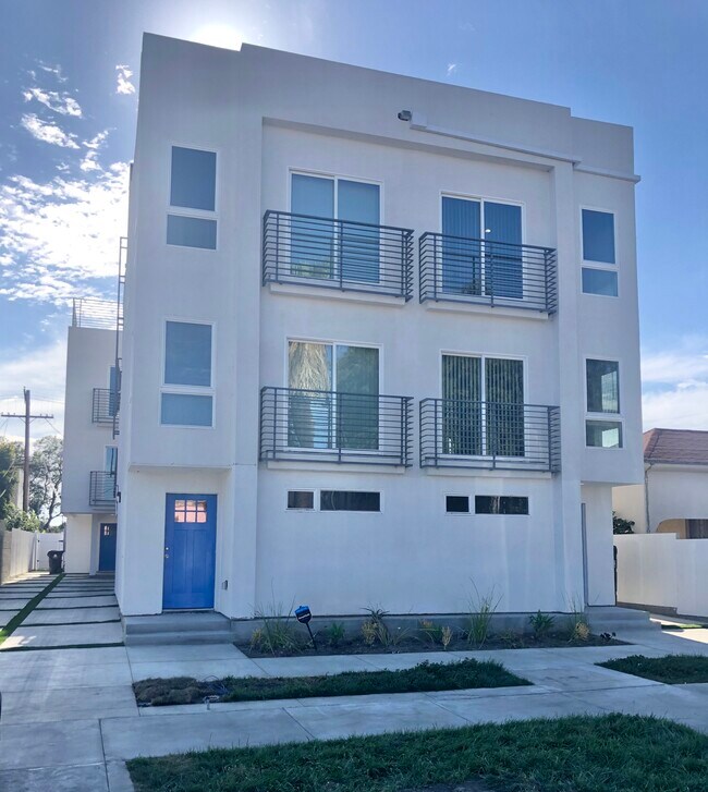 exterior - 2627 Somerset Dr