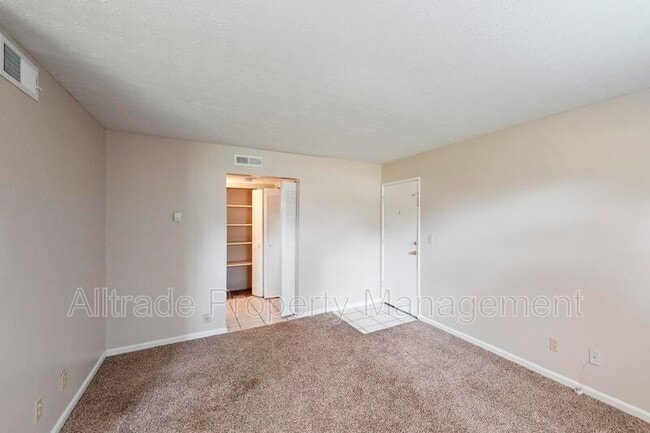 Building Photo - 4400 Coram Way