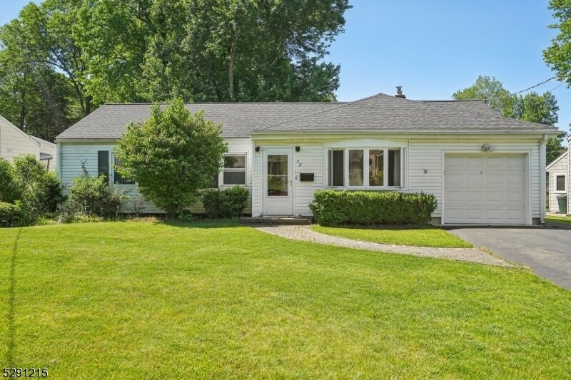 Primary Photo - 58 Ashwood Dr