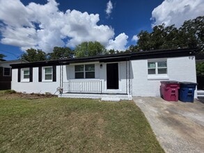 Building Photo - 3371 Ohara Dr S