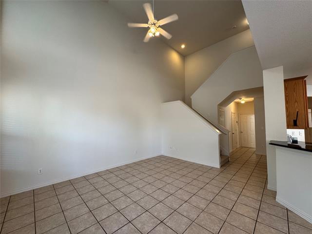 Foto del edificio - 900 Englewood Ln