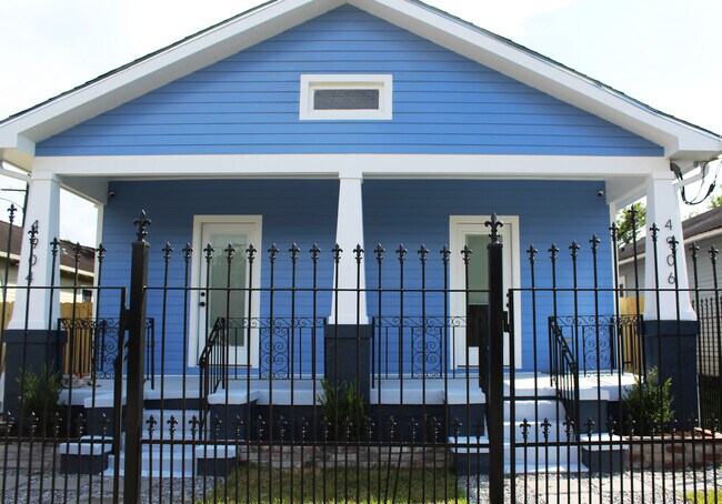 Foto del edificio - 4906 Loyola Ave