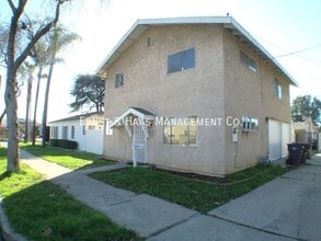 Building Photo - 3875 Cherry Ave