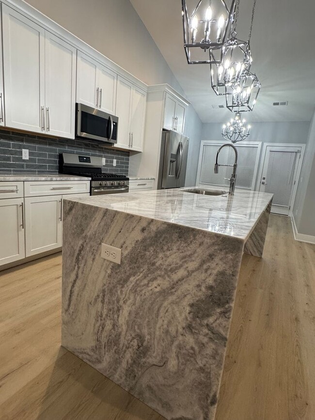 Foto del edificio - 2 Bedroom 2 bath Townhome in East Moline