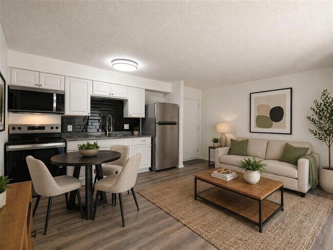 Foto del edificio - 4215 E Bay Dr