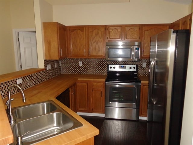 Foto del edificio - 1117 Capps Hollow Dr