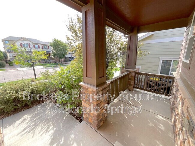 Foto del edificio - 6652 Maple Stone Ln