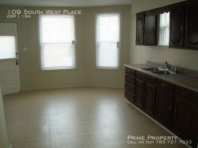Foto del edificio - 109 South West Place