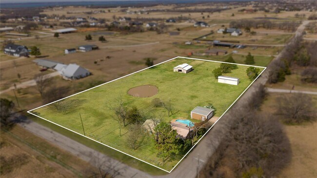 Foto del edificio - 9213 Wilson Rd