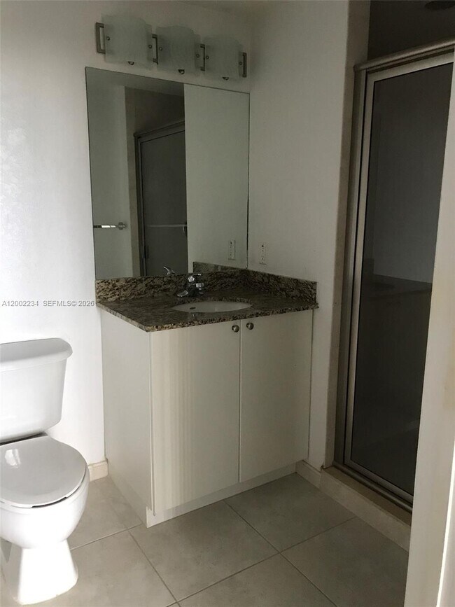 Foto del edificio - 1830 Radius Dr