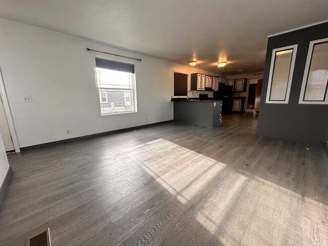 Foto del edificio - 22 Lapin St