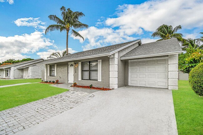 Foto del edificio - 4 br, 2 bath House - 5469 Thurston Ave