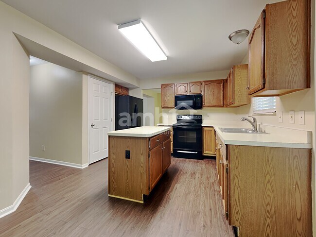 Foto del edificio - 532 Sugar Maple Ct