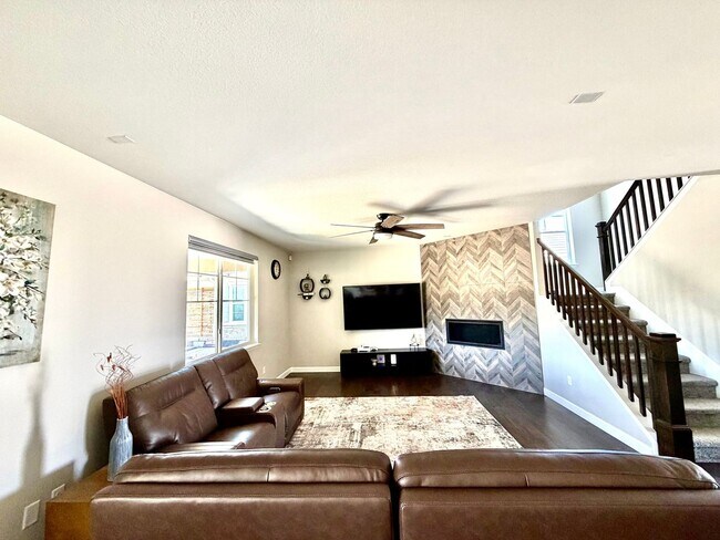 Foto del edificio - 3312 Grizzly Peak Dr