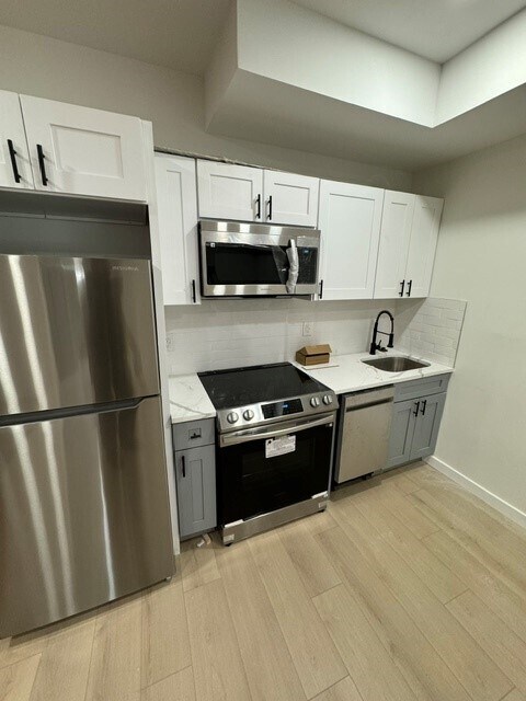 Building Photo - 24 S 54th St