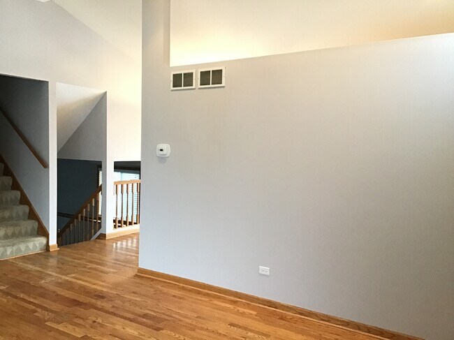 Building Photo - 1708 Mandan Village Drive