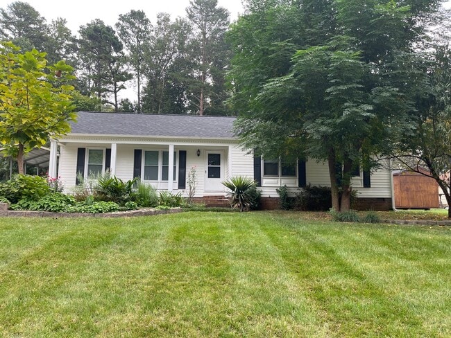 Move-in Ready Home Located in The Four Sea... - Move-in Ready Home Located in The Four Sea...