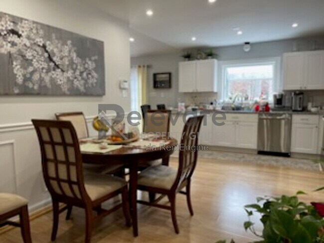 Foto del edificio - 2301 Brookforest Rd