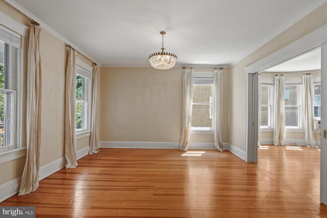 Foto del edificio - 5602 39th St NW
