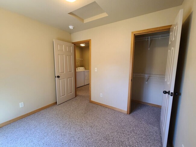 Foto del edificio - 3 Bedroom 2.5 Bathroom Townhome