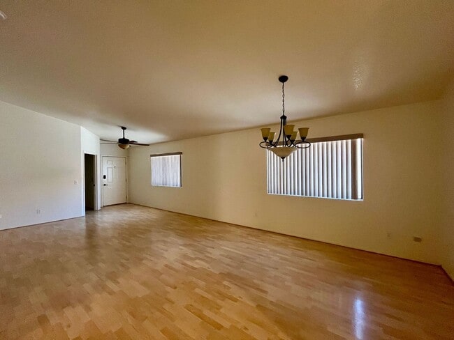 Building Photo - Cute and clean 4 bedroom home available now