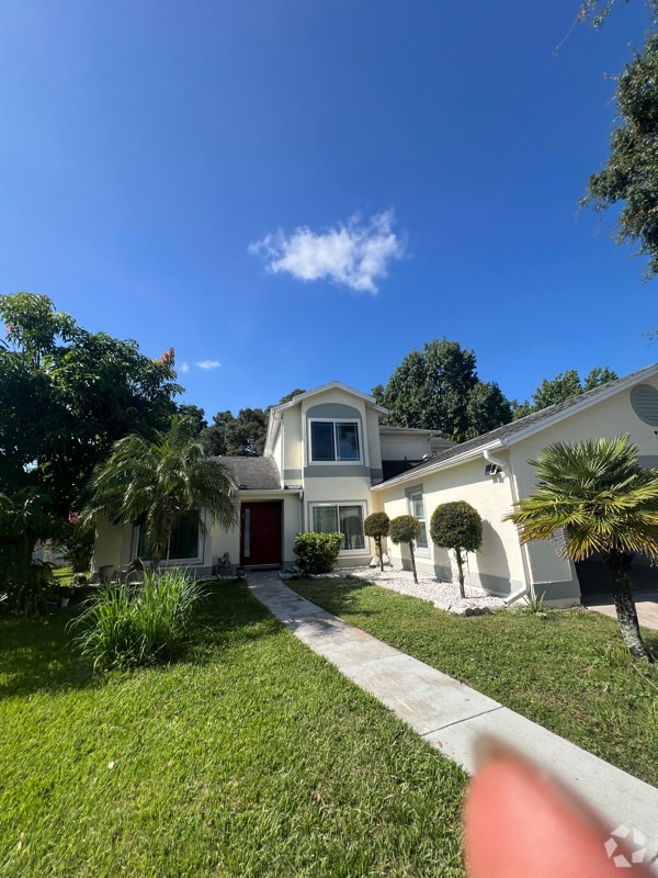 Building Photo - 6018 Brookhill Cir