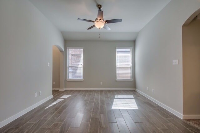 Building Photo - Luxury 3 Bedroom Duplex located in Midlothian, Texas!
