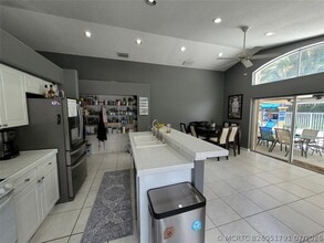 Building Photo - 6416 Barton Creek Cir