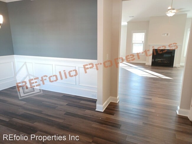 Building Photo - 4 br, 2 bath House - 242 Howards Crossing Dr