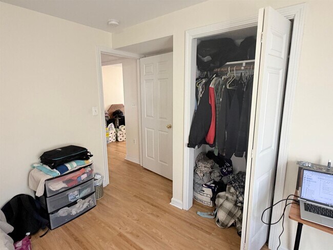 Foto del edificio - 3 Kent Ct