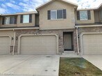 Primary Photo - 4 br, 2.5 bath Townhome - 1657 W Madison V...