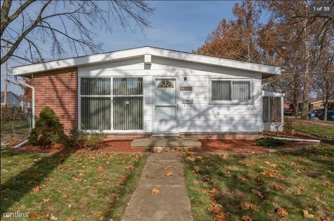 Building Photo - 3 br, 2 bath House - 29912 Lonnie Dr